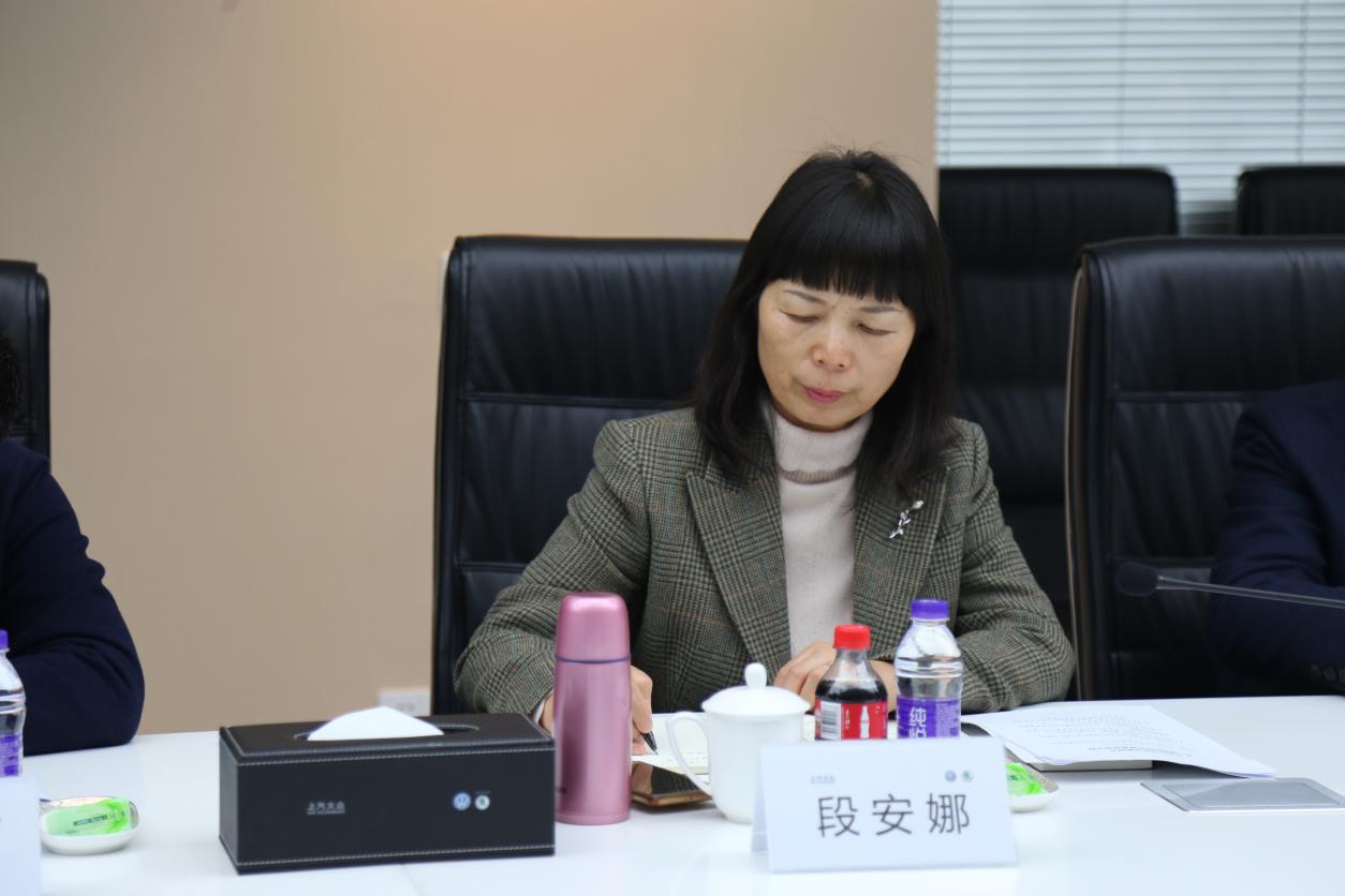 長沙中華職業(yè)教育社第二屆第四次社務(wù)委員會議勝利召開